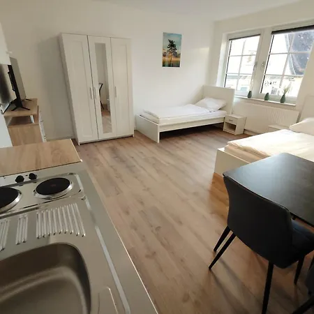 Lägenhet Acr-accommodations, Gaestezimmer, Monteurunterkuenfte Öhringen