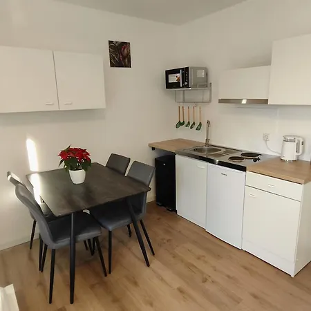 Lägenhet Acr-accommodations, Gaestezimmer, Monteurunterkuenfte Öhringen