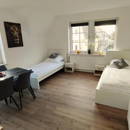 Acr-accommodations, Gaestezimmer, Monteurunterkuenfte * Öhringen