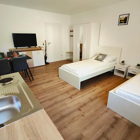 Acr-accommodations, Gaestezimmer, Monteurunterkuenfte Apartment Oehringen