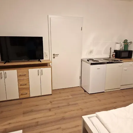 Acr-accommodations, Gaestezimmer, Monteurunterkuenfte * Öhringen