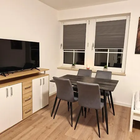 Acr-accommodations, Gaestezimmer, Monteurunterkuenfte Apartament