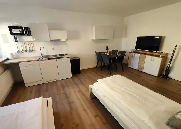 Acr-accommodations, Gaestezimmer, Monteurunterkuenfte Apartament Öhringen