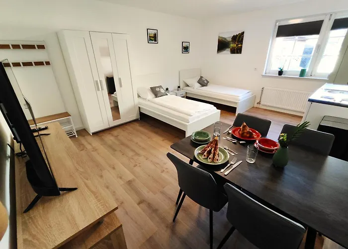 Acr-accommodations, Gaestezimmer, Monteurunterkuenfte *