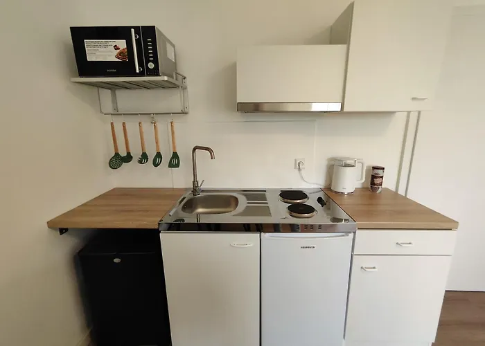 Acr-accommodations, Gaestezimmer, Monteurunterkuenfte Lägenhet *