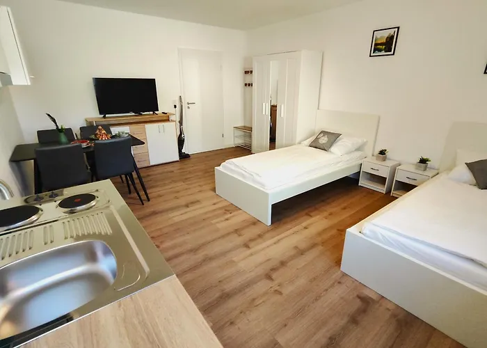 Acr-accommodations, Gaestezimmer, Monteurunterkuenfte Apartament Öhringen